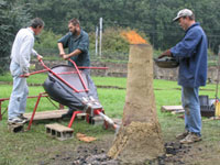 reconstitution  dun bas fourneau à partir de données archéologiques